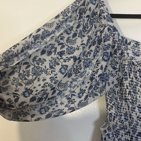 Super Natural/Secret Mission Greenport floral smocked mini dress Women’s size S - Picture 6 of 9